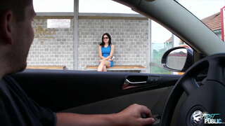 ���ੰਦਾ dude ਚੁੱਕਣਾ ਇਕੱਲੇ ਬਾਬੇ ਵਿਚ ਬੱਸ ਸਟੇਸ਼ਨ ਦਿਖਾ, ਉਸ ਨੂੰ ਕਿਸ ਠੰਡਾ ਹੁੰਦਾ ਹੈ, ਜਨਤਕ ਚੁਦਾਈ ਕੁਦਰਤ ਵਿਚ